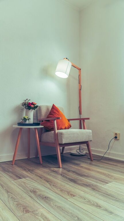 How to Create a Cozy and Inviting Reading Nook at Home