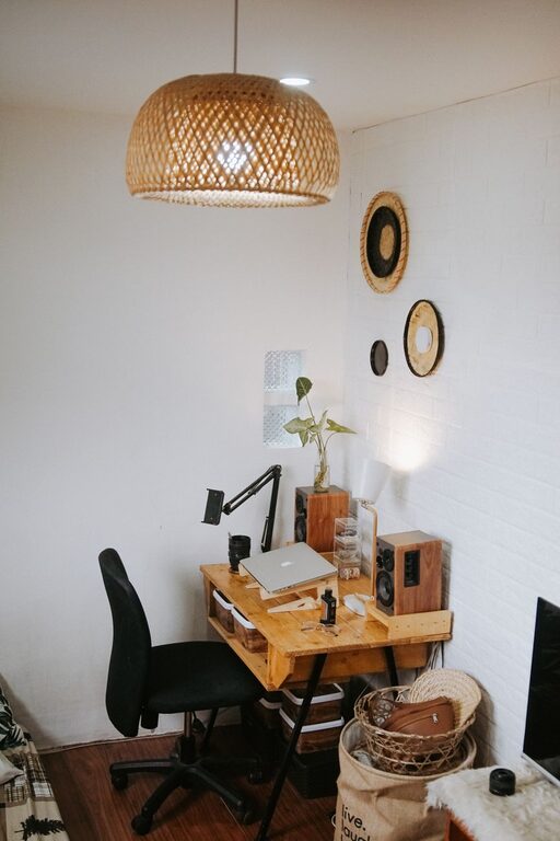 Tips for Creating a Cozy and Functional Home Office Space