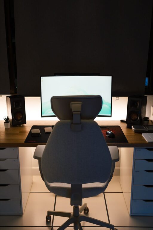 Tips for Creating a Relaxing and Productive Home Workspace